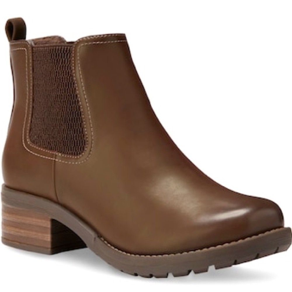 Eastland Jasmine Chelsea Boot Brown Size 9